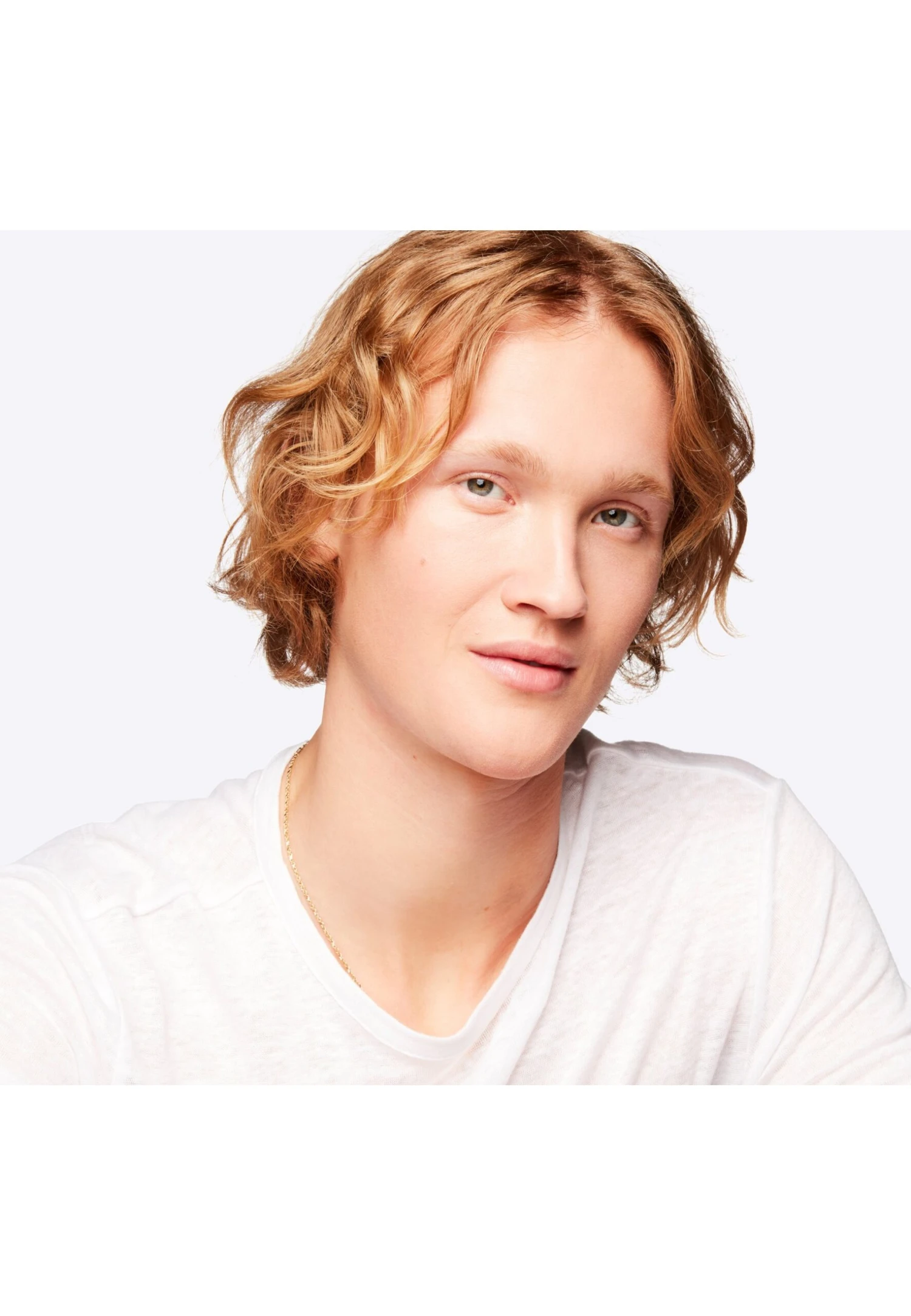 MAC Studio Radience Face & Body Radient Sheer Foundation - Foundation - W3 6 MAC Studio Radience Face & Body Radient Sheer Foundation - Foundation - W3 - Afbeelding 4