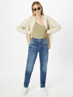 MAC Mom Jeans Tapered Jeans Rich Carrot Dames Blauw -Mac 18f5e83c7e970933682cca03f87dfdcb