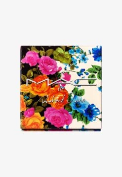 MAC Extra Dimension Skinfinish Richard Quinn Edition - Fixeerspray & -Poeder - Kitten 13 MAC Extra Dimension Skinfinish Richard Quinn Edition - Fixeerspray & -Poeder - Kitten -Mac 45e8d29e715d43399a5521e4a396cf95