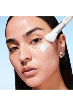 MAC Hyper Real 001 Serum + Moisturizer Brush - Make-Upkwastje - N/A -Mac 542d7d7956b244b2958275a8403b1fdc