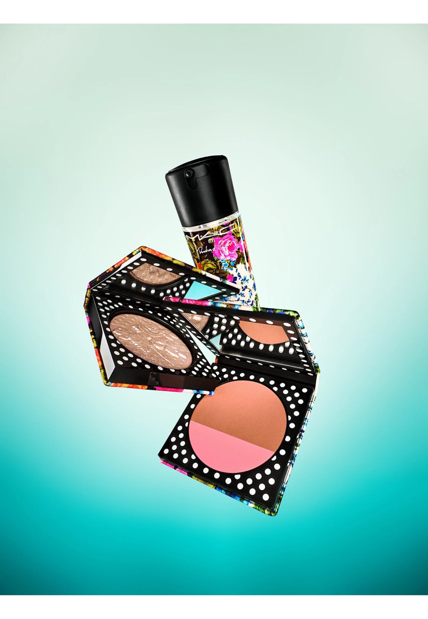 MAC Extra Dimension Skinfinish Richard Quinn Edition - Fixeerspray & -Poeder - Kitten 10 MAC Extra Dimension Skinfinish Richard Quinn Edition - Fixeerspray & -Poeder - Kitten - Afbeelding 8