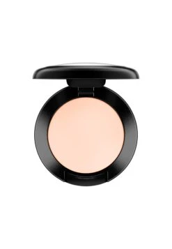 MAC Studio Finish Spf35 Concealer - Concealer - Nw15