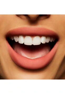 MAC Powder Kiss Liquid Lipcolour - Vloeibare Lippenstift - Mull It Over -Mac 9cde22666f6d4656b8da999c1f62c2c0