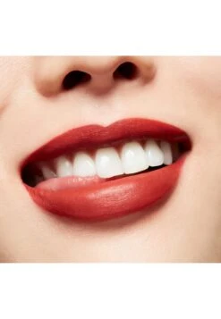 MAC Chili’S Crew Retro Matte Liquid Lipcolor - Vloeibare Lippenstift - Chili Addict -Mac bb734b132aa549c281f18aacf58386da