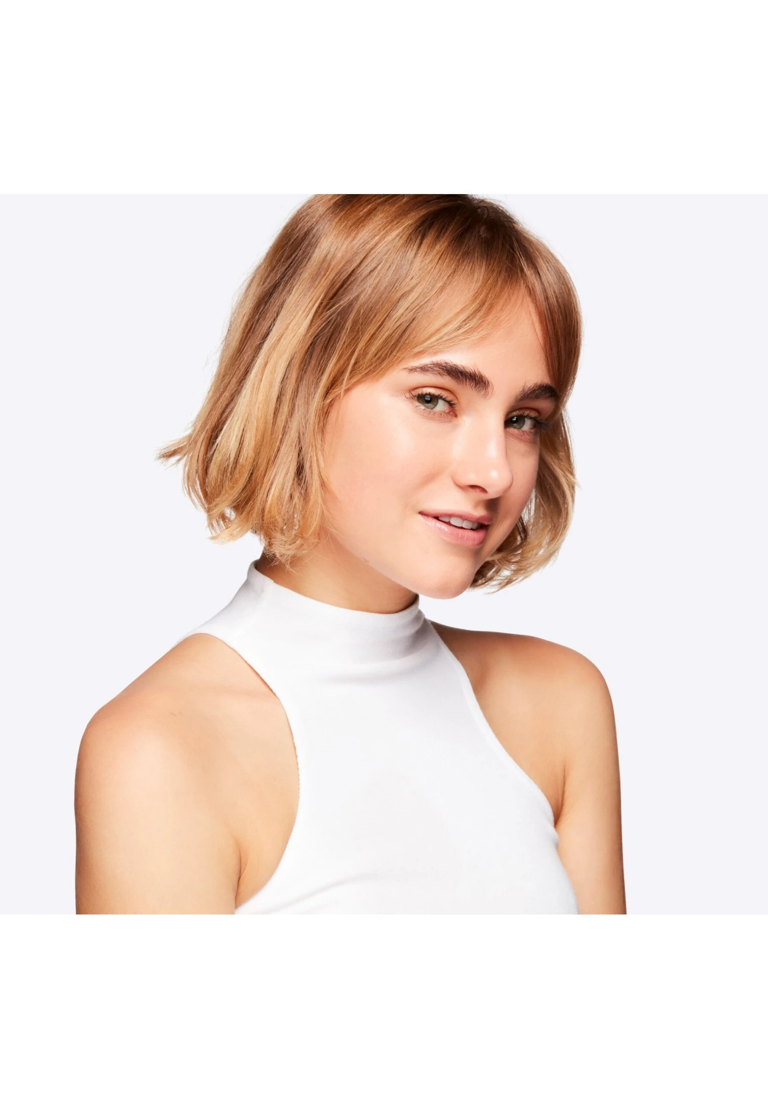 MAC Studio Radience Face & Body Radient Sheer Foundation - Foundation - W4 6 MAC Studio Radience Face & Body Radient Sheer Foundation - Foundation - W4 - Afbeelding 4