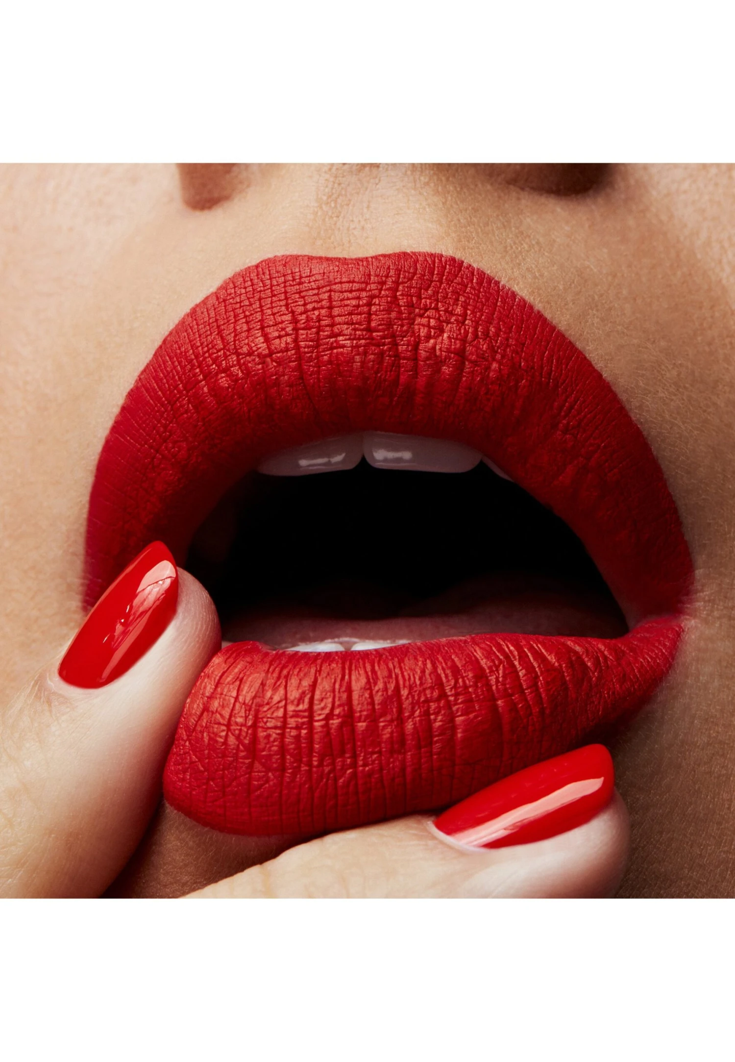 MAC Retro Matte Liquid Lip Colour - Vloeibare Lippenstift - Quite The Standout 6 MAC Retro Matte Liquid Lip Colour - Vloeibare Lippenstift - Quite The Standout - Afbeelding 4