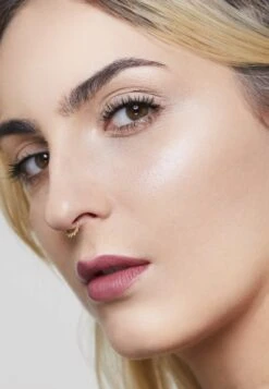 MAC Mineralize Skinfinish - Highlighter - Soft And Gentle -Mac d80a48b27b6945f59ec593a4fac95f37