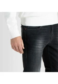 Straight Leg Jeans - Schwarz -Mac e97e3d3effcd489baaa742d77ebd21e3
